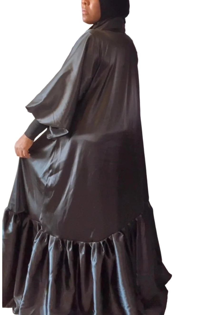 Satin umbrella duster w pleats